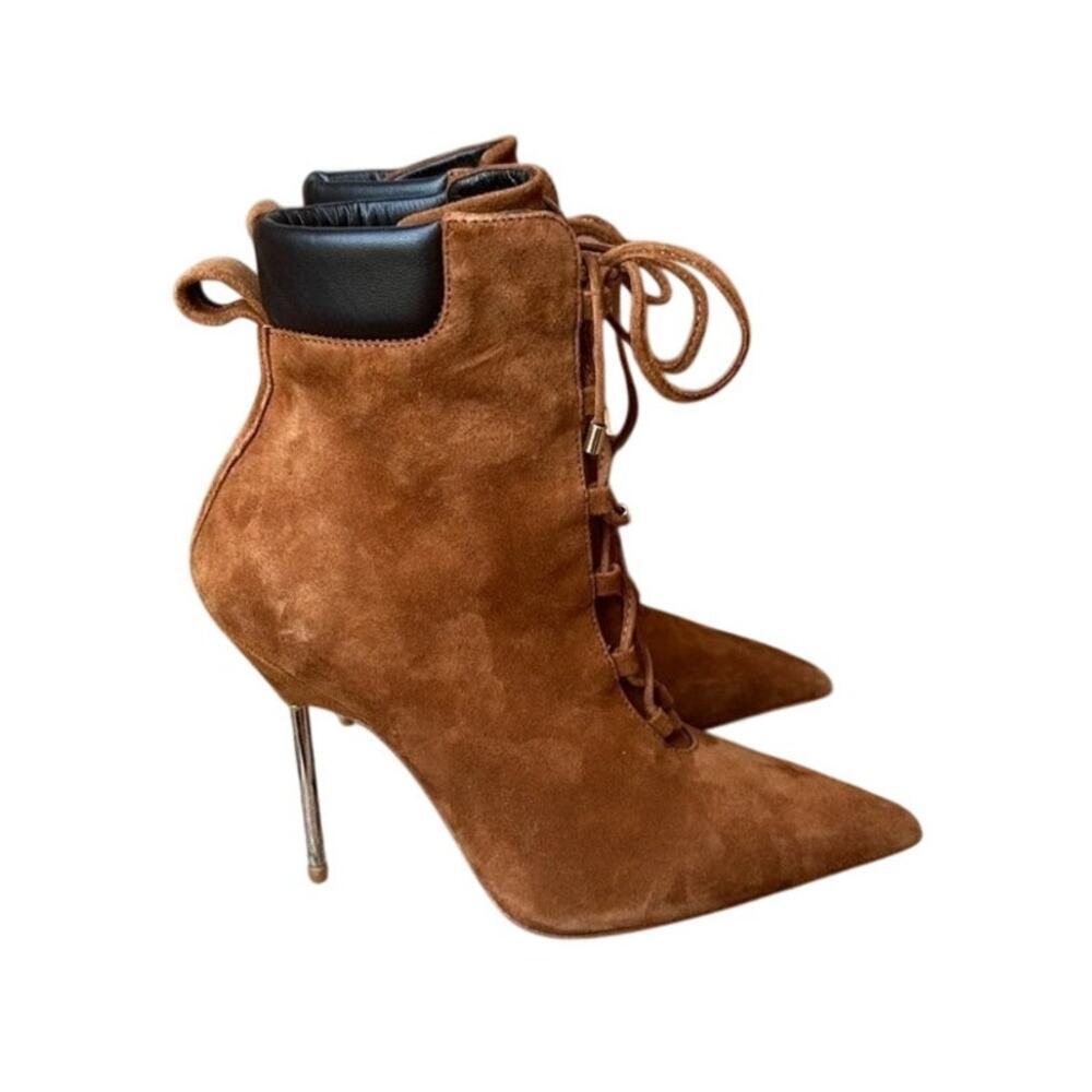 Good American Scandal Tobacco Suede Lace Up Booties Gold Stiletto Heel Size 7